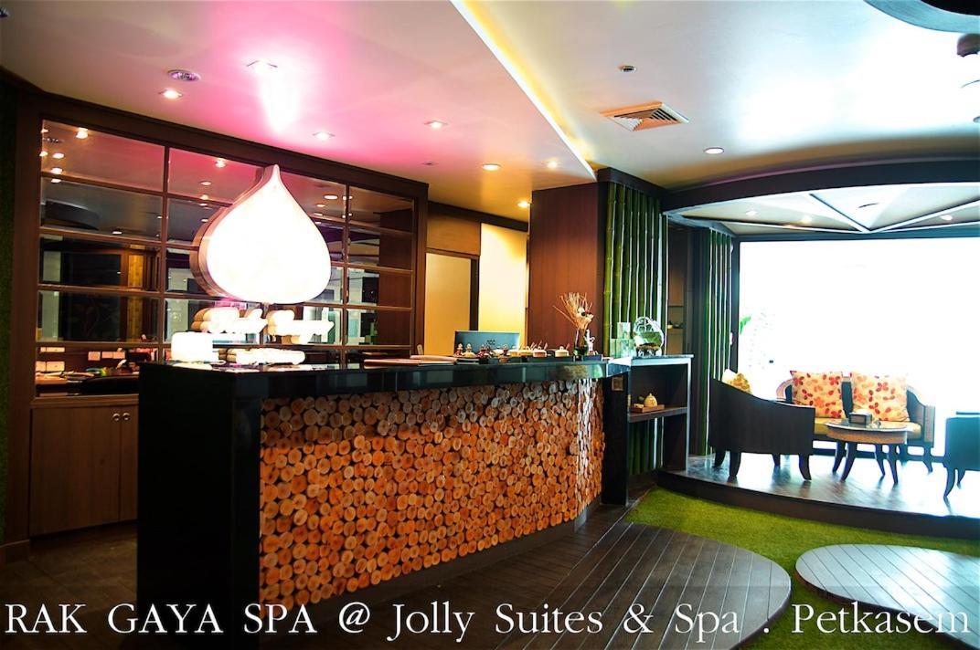Jolly Suites&Spa Petkasem Haōhng Khēm Εξωτερικό φωτογραφία